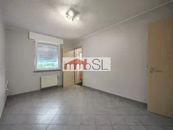 Pièces - Appartement avec Balcon à Rollingen
