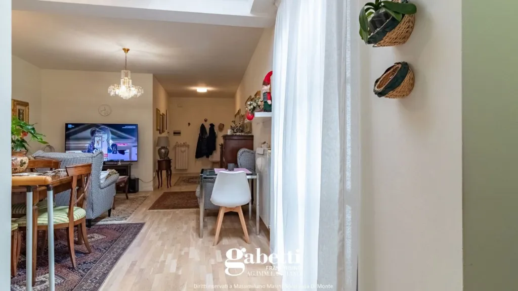 Séjour - Renovated Apartment with Single Aspect in Lanciano