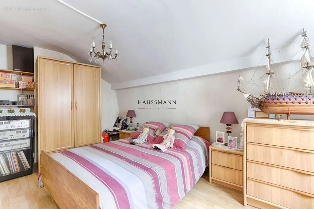 Chambres - Appartement 2 Pièces dans le Marais à Paris