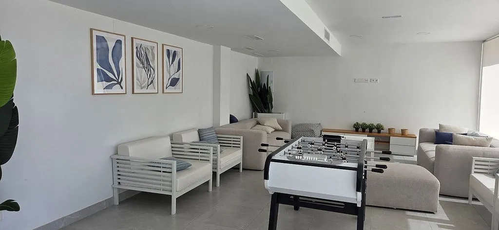 Toad - New Flat with Pool in Campolivar