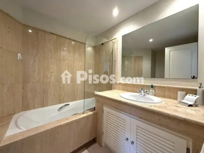 Salles de bain - Luxury Apartment with Terrace in Sotogrande Marina