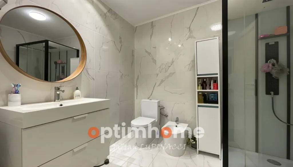 Vannitoad - Spacious House with Garden in Manom