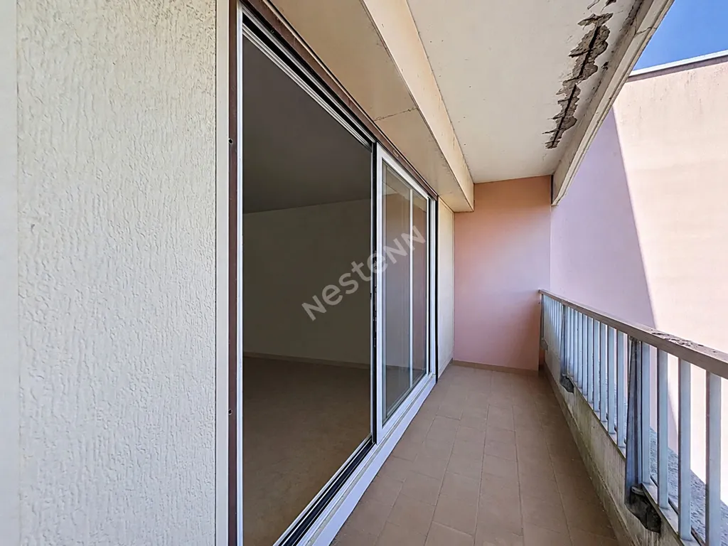 Rõdu - Apartment with Terrace in Rezé, 8 Mai