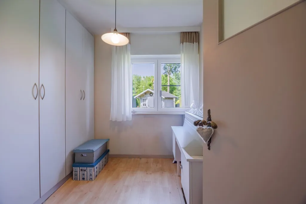 Toad - Half-Open House with Garden in Assebroek