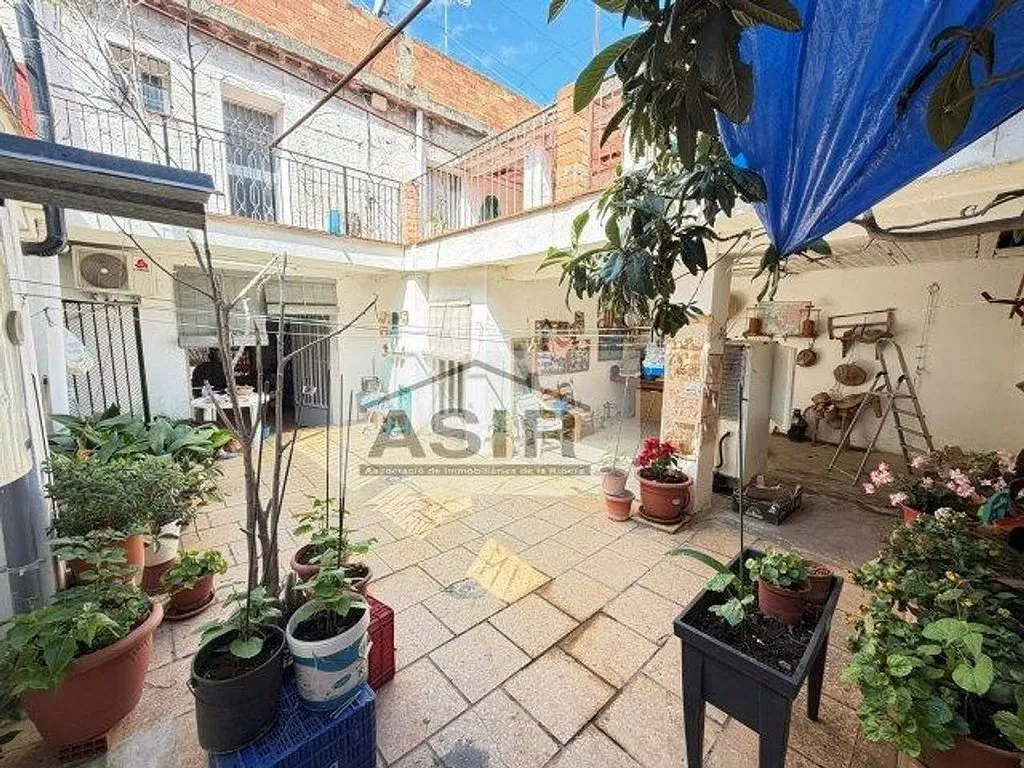 Jardin - Detached House with Pool in De Lutxana