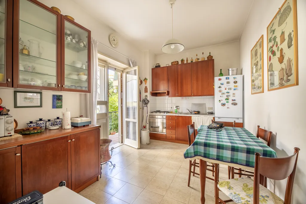 Cucina - Apartment with Terrace in Talenti, Rome