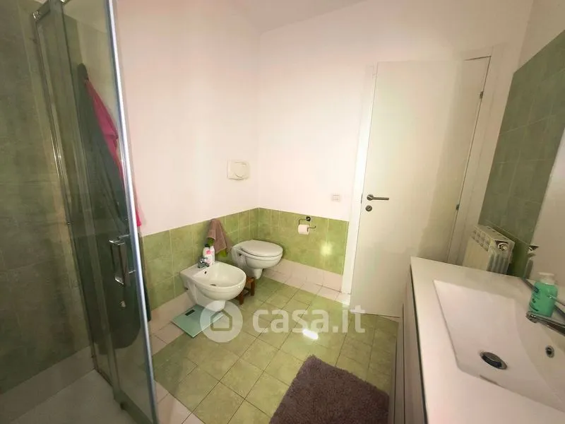 Badezimmer - Trilocale with Private Garden in Tavullia