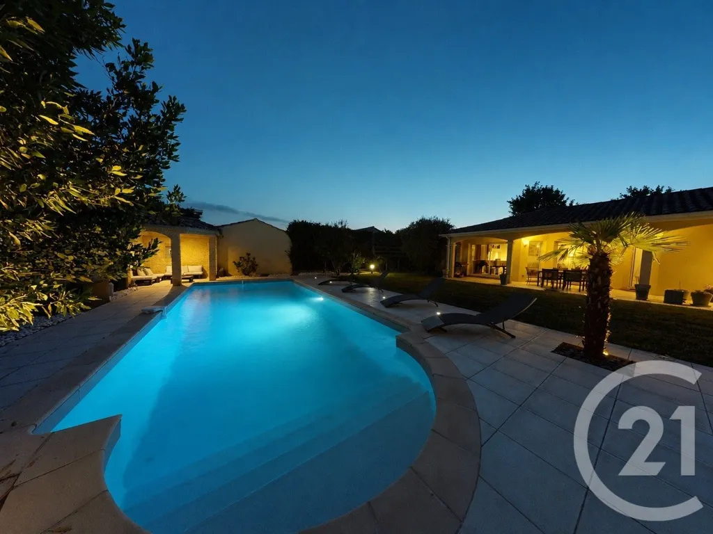 Pool - House with Pool and Garden in Blagnac