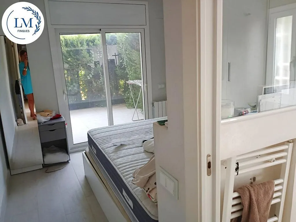 Chambres - Ground Floor Flat with Garden in Ribes Roges