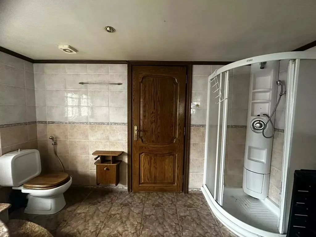 Vannitoad - Flat with Solar Panels in Haidari, Athens