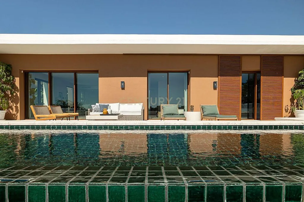 Bassein - Chalet with Golf View in Casares