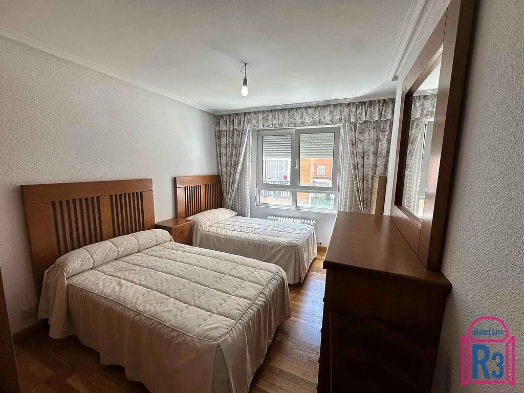 Chambres - 3-Bed Flat with Terrace in San Esteban