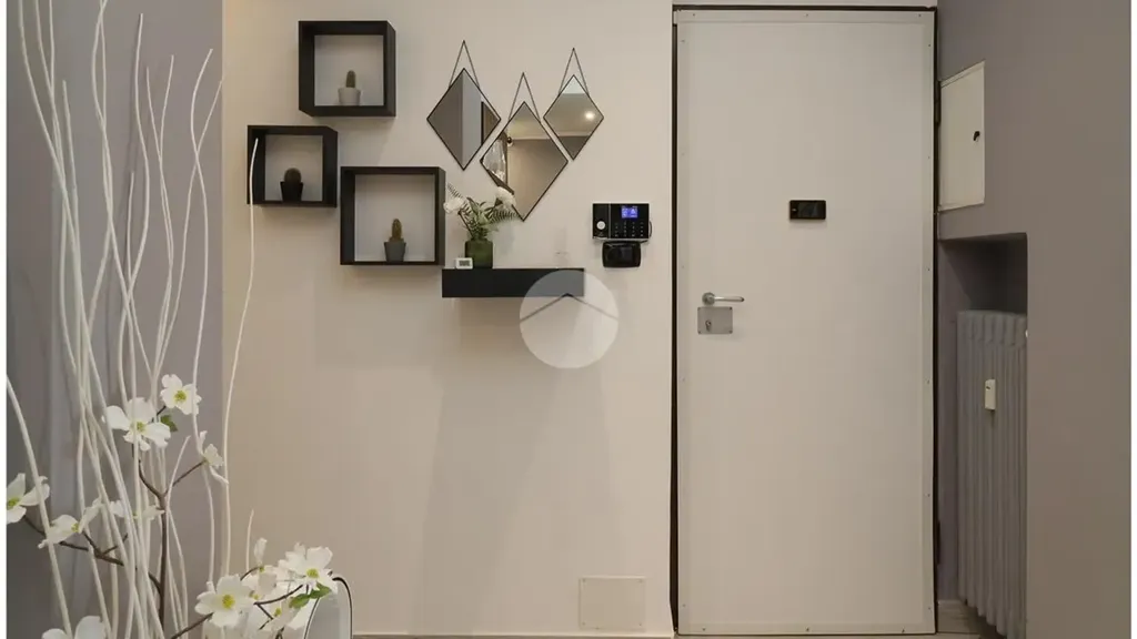 Entrée - Modernised Apartment with Balcony in Lucento, Turin