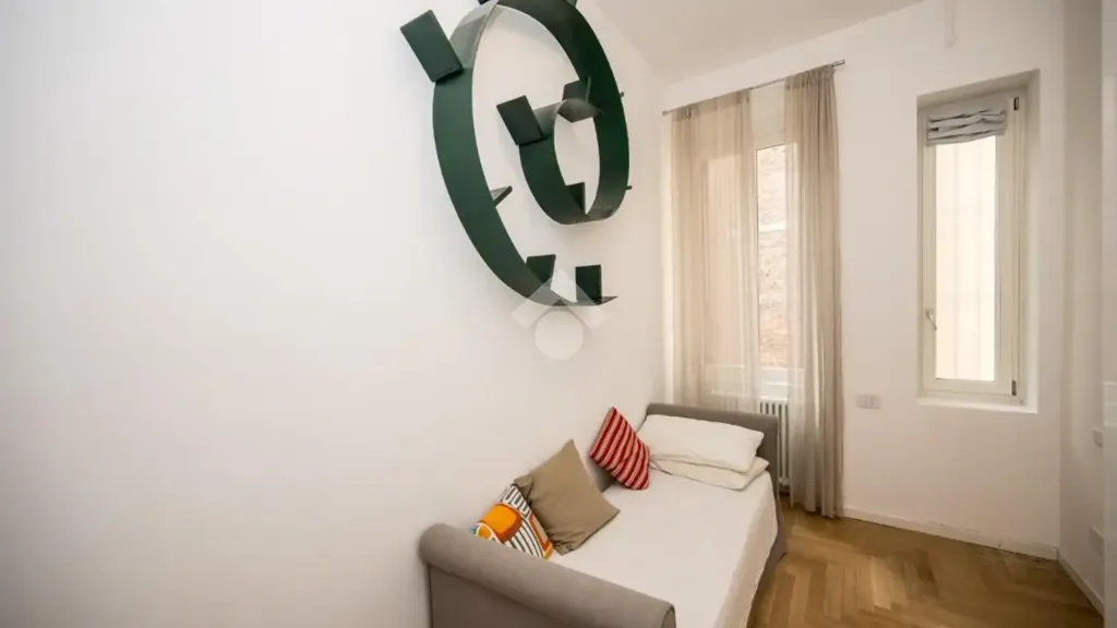 Magamistoad - Elegant Trilocale with Balcony in Milan
