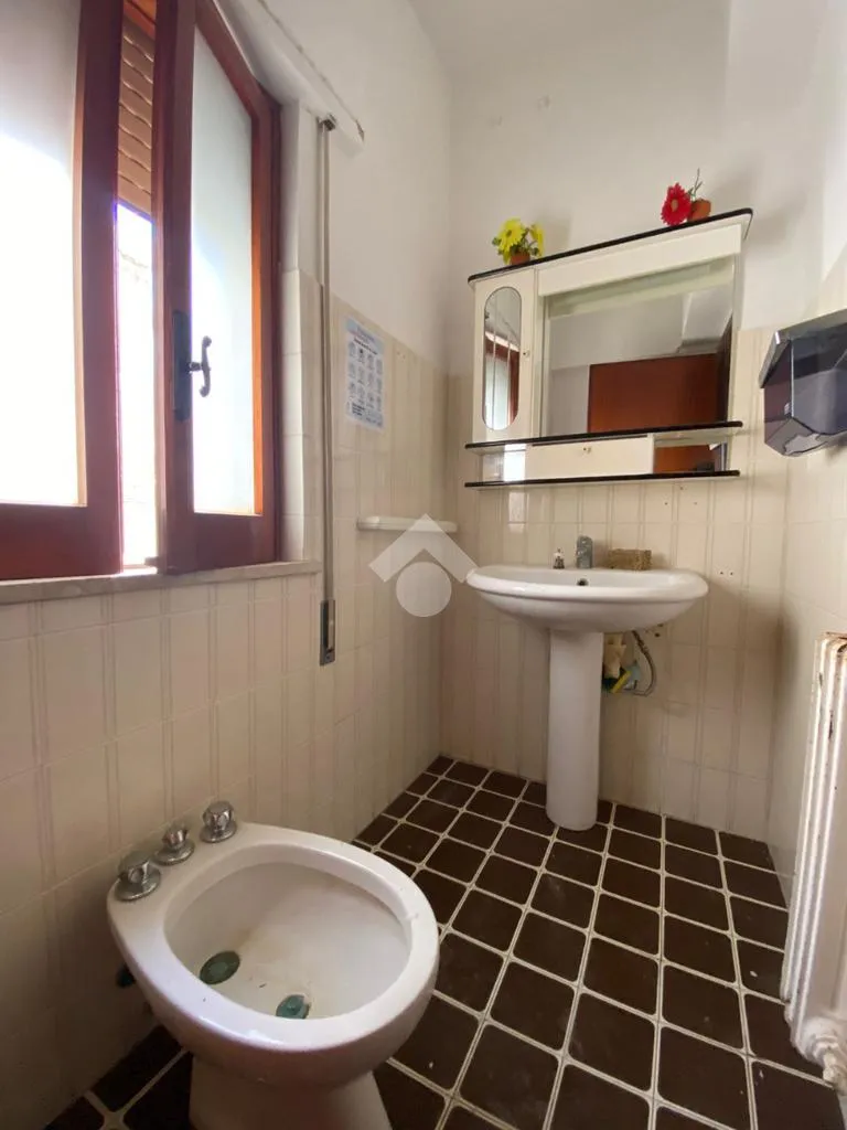 Vannitoad - Office Space with Balcony in Marsala