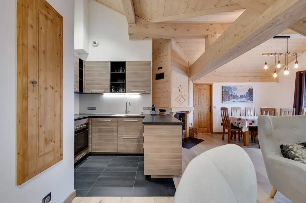 Elutuba - Luxury 2-Bed Flat with Balcony in Les Arcs