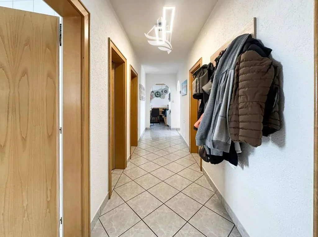 Entrée - Flat with Balconies in Falzes