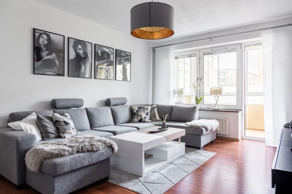 Séjour - Apartment with South-West Balcony in Quiet Area