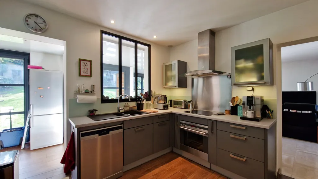 8-room house in Orsay