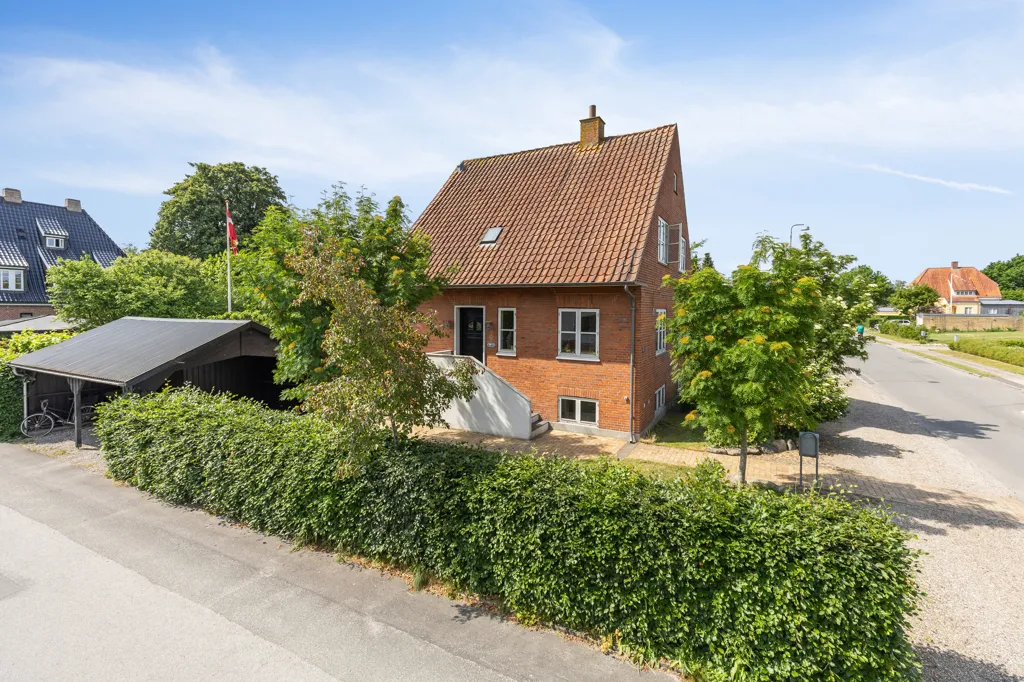 Extérieur - Classical Villa with Architect-Designed Garden in Odense