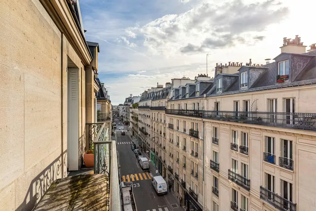 Rõdu - Furnished Flat with Washer in Paris