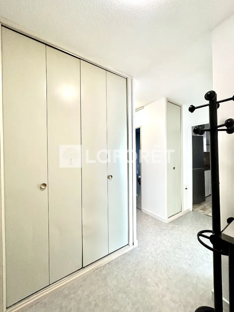 Pièces - Appartement Meublé avec Balcon à Strasbourg