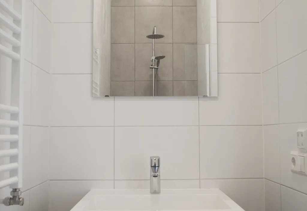 Bagni - Hotel Studio with Balcony in Rotterdam