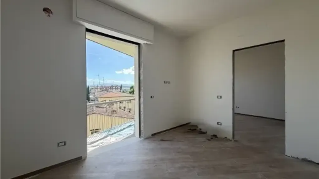 Stanze - Fully Renovated 3-Bed Flat in Florence