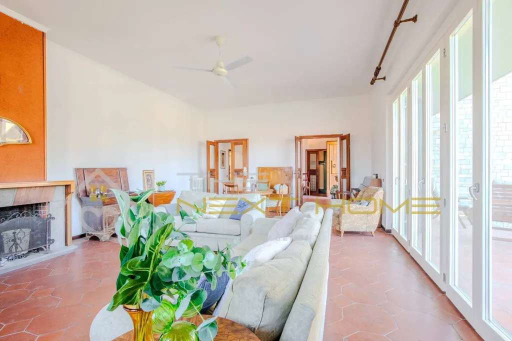 Living Room - Panoramic Villa with Garden in Bagno a Ripoli