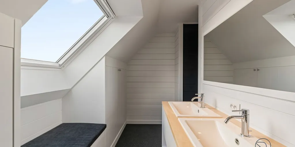 Salles de bain - Duplex Énergétique avec Terrasse à Roeselare