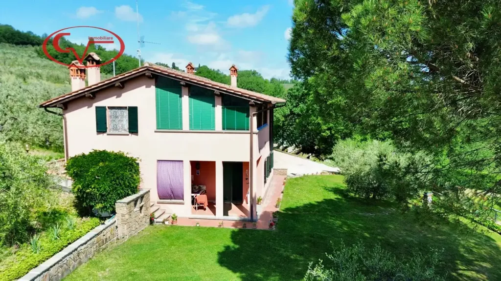 Õhuvaade - Rustic Villa with Panoramic Views in Montevarchi