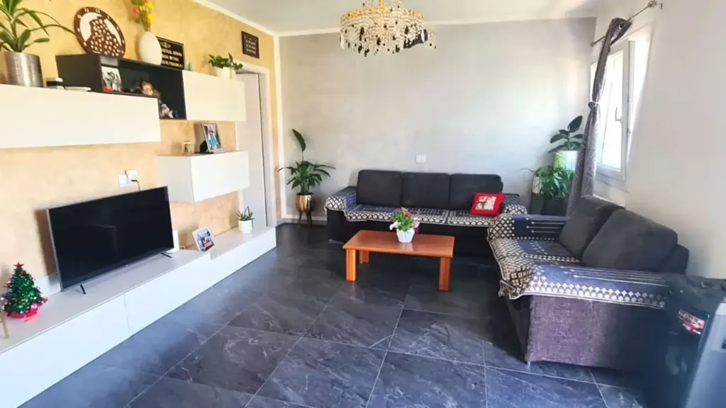 Elutuba - Rustic Bifamily Villa with Workshop in Ormelle