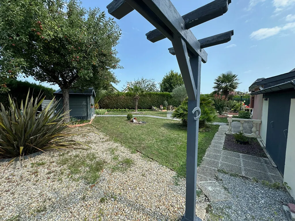 Jardin - Maison de Plain-Pied avec Jardin à Saint-André-des-Eaux
