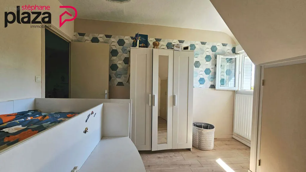 Chambres - Maison de campagne avec grand terrain à Plogonnec