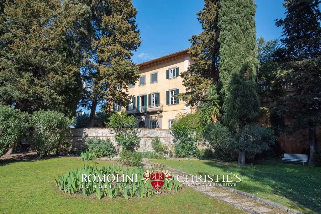 Aed - 18th-Century Villa with Panoramic Views near Pisa