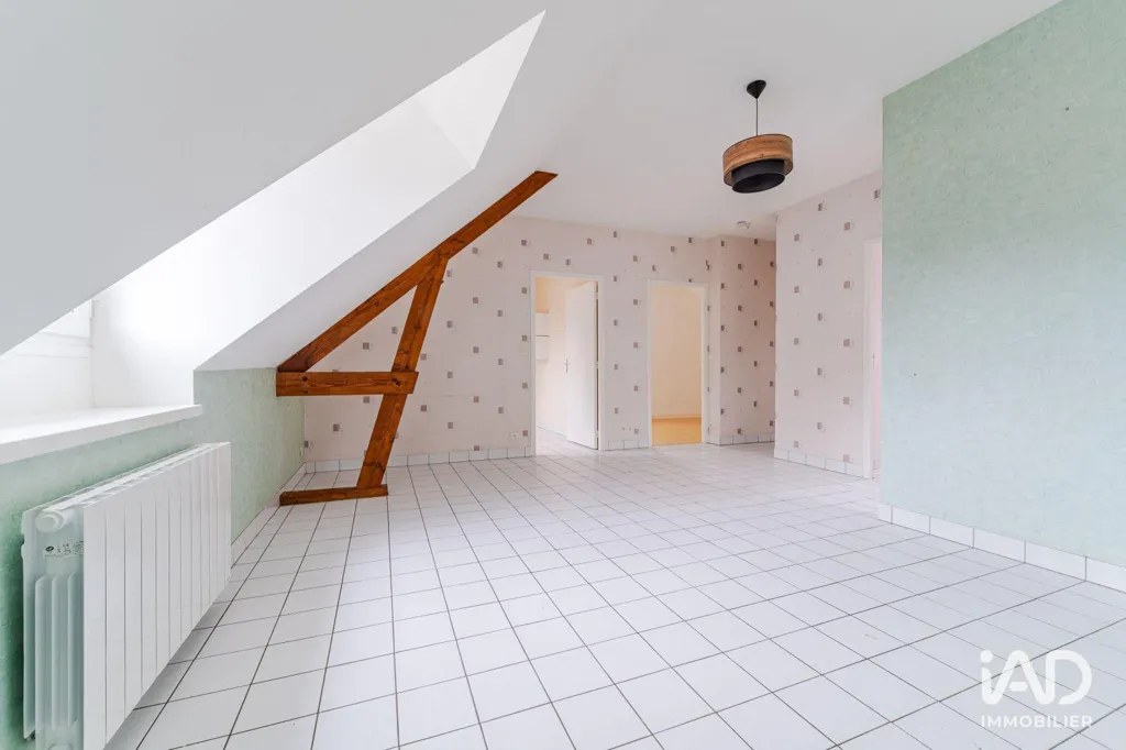 Pièces - Immeuble de Rapport avec Deux Appartements à Charentilly