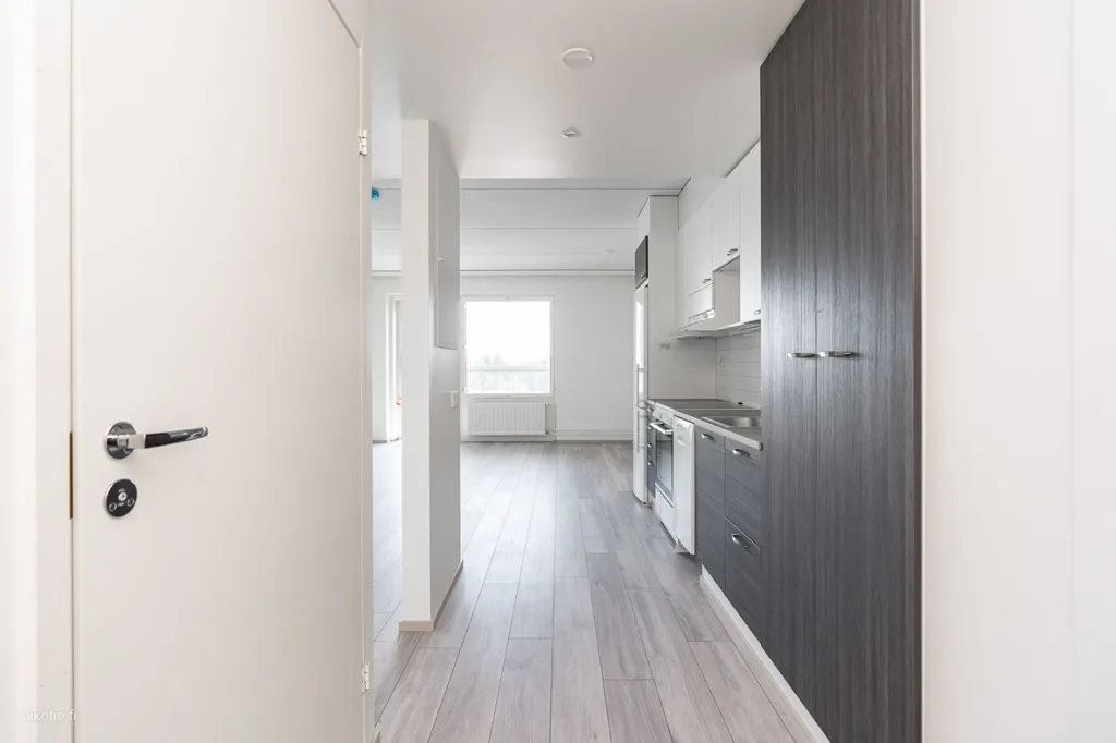 Hallway - Modern Flat with Balcony in Keimola, Vantaa