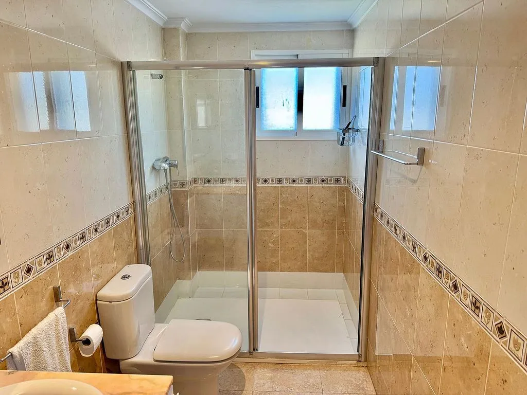 Salles de bain - Penthouse with Pool in Calle Cañas y Barro