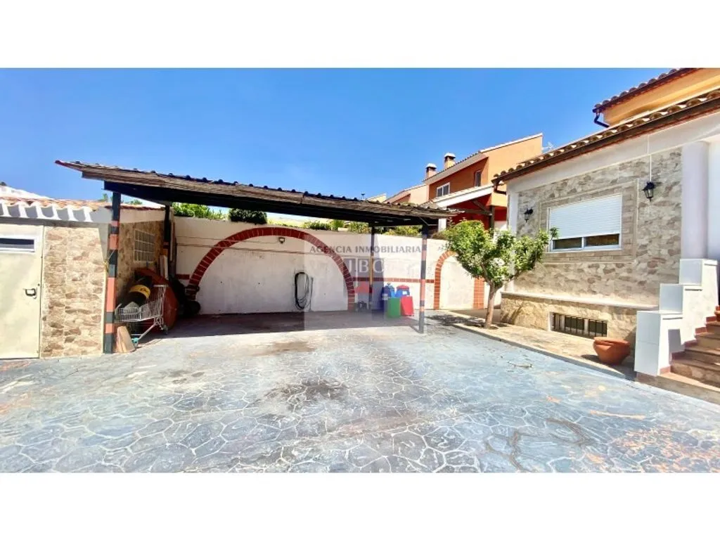 Jardin - Luxury Semidetached House with Views in Cocentaina