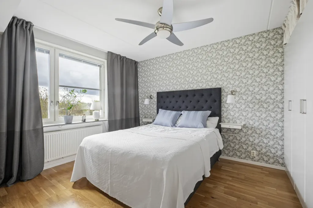 Magamistoad - Apartment with Balcony in Uppsala