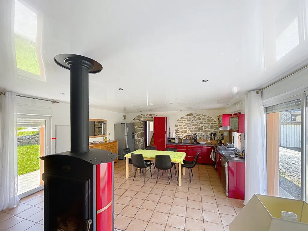 Cuisine - Longère Rénovée avec Jardin à Saint Thonan