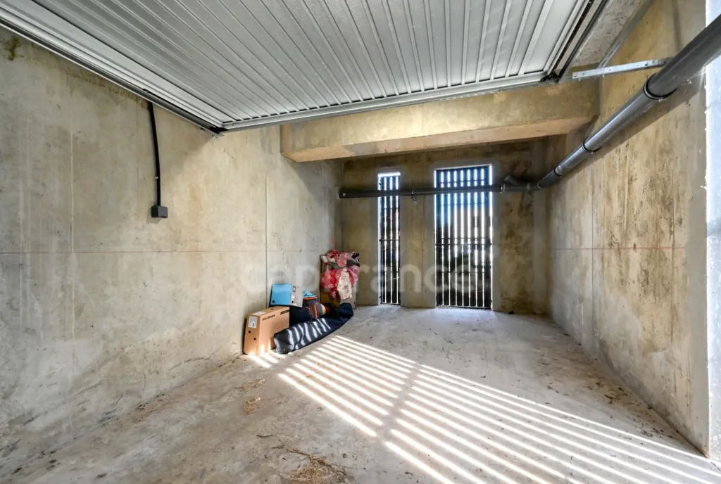 garage
