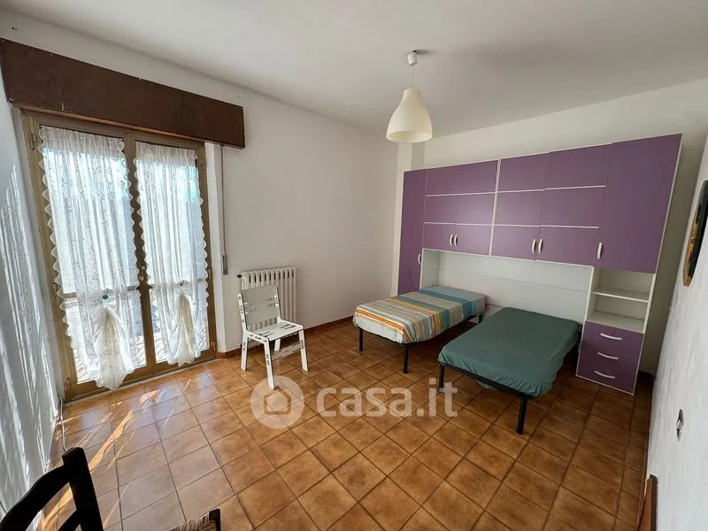 Chambres - Fully Furnished Triplex in Campomarino