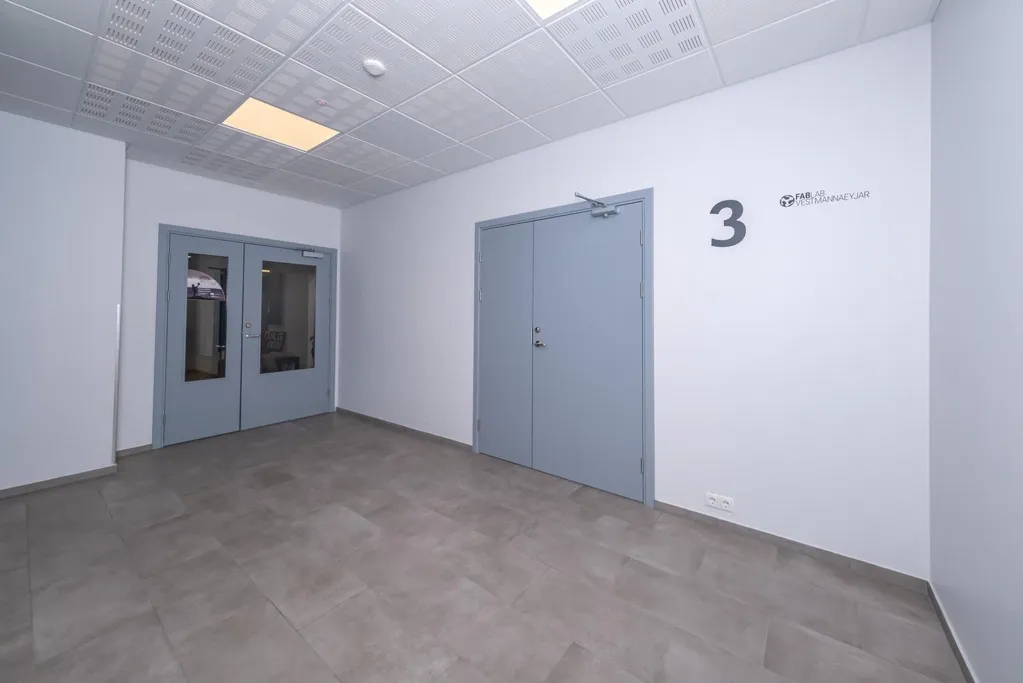 Ingresso - Office Space with Sea View in Reykjavik
