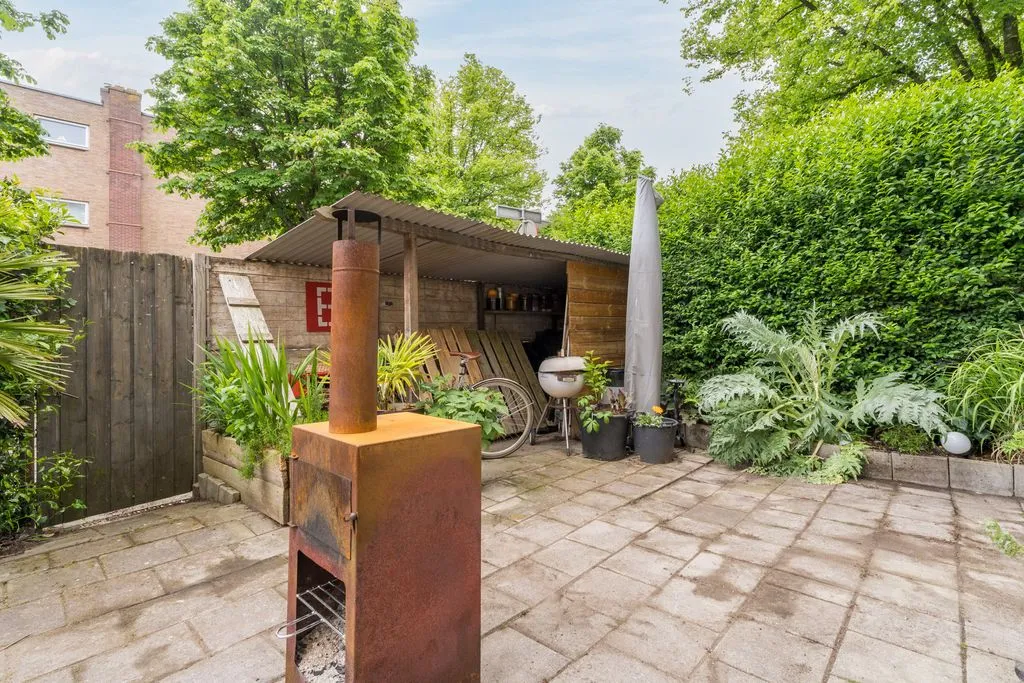 Aed - Charming Ground Floor Apartment with Garden in Carnisse
