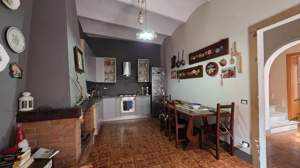 Söögituba - Rustic Penthouse with Panoramic View in Crespina Lorenzana