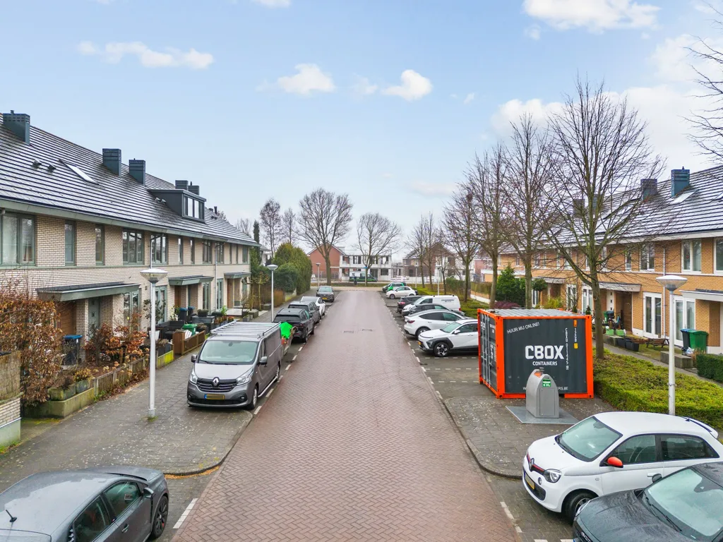 Välivaade - 6-toaline maja asukohas Amstelveen