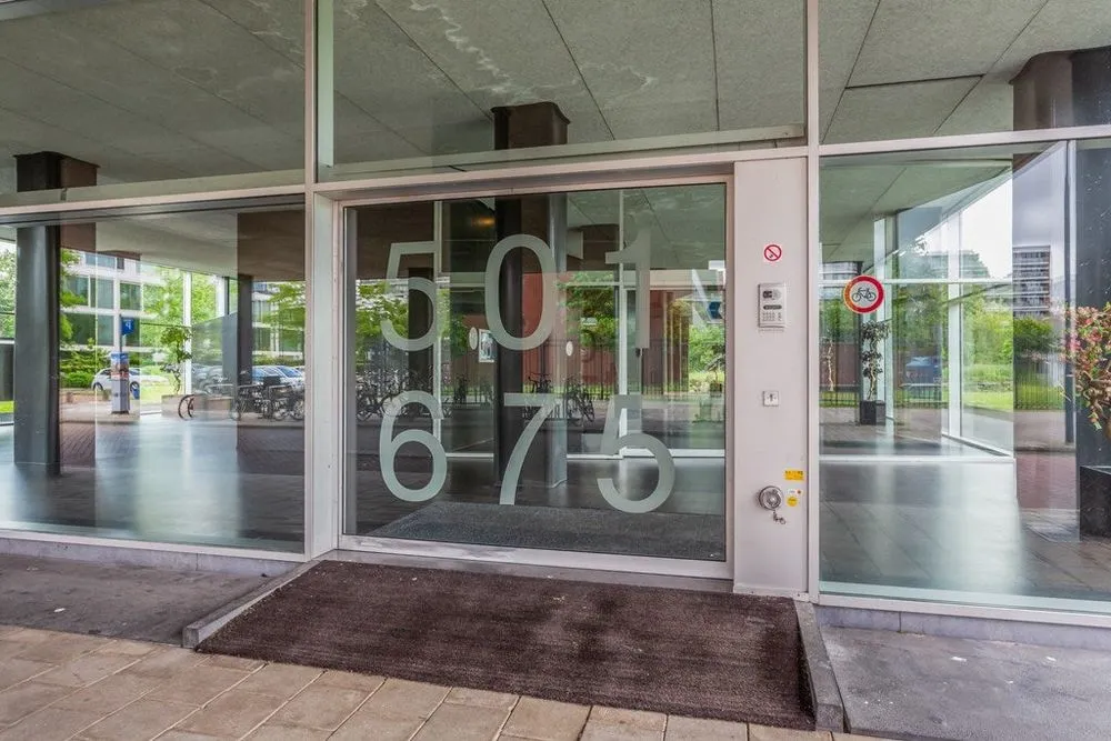 Entrée - Penthouse with View in Amsterdam West