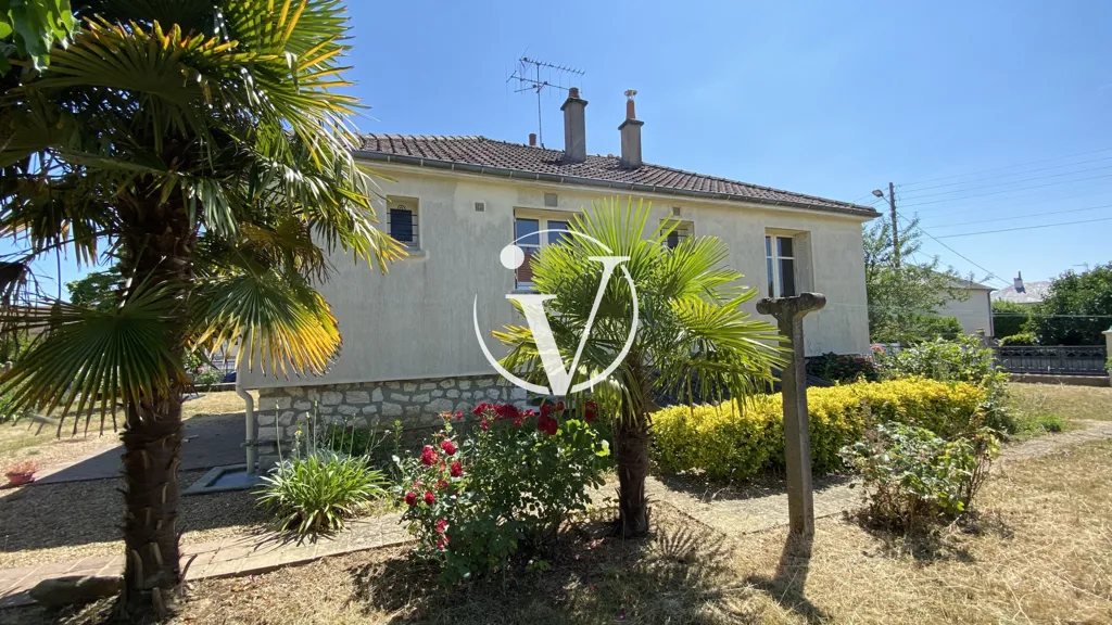 Välivaade - Renovated House with Balcony in Vendôme