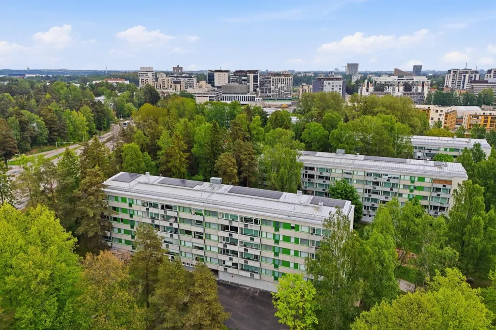 Õhuvaade - Apartment with Balcony in Tapiola